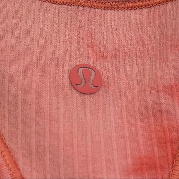 Lululemon Ebb To Street Cropped Racerback Tank Sz 8 Marble Dye Raspberry Cream - Picture 3 of 4